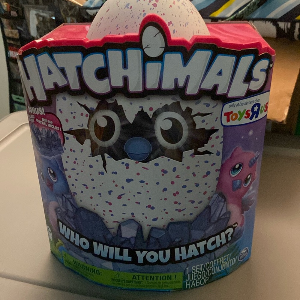 HATCHIMALS OWLICORN  WITH BONUS CRYSTAL NEST BRAND